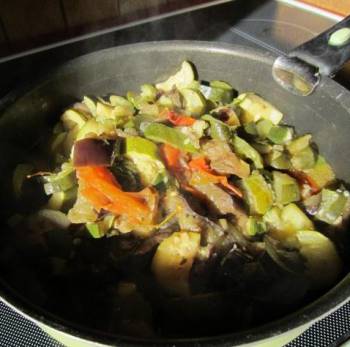 Рататуй с оливками